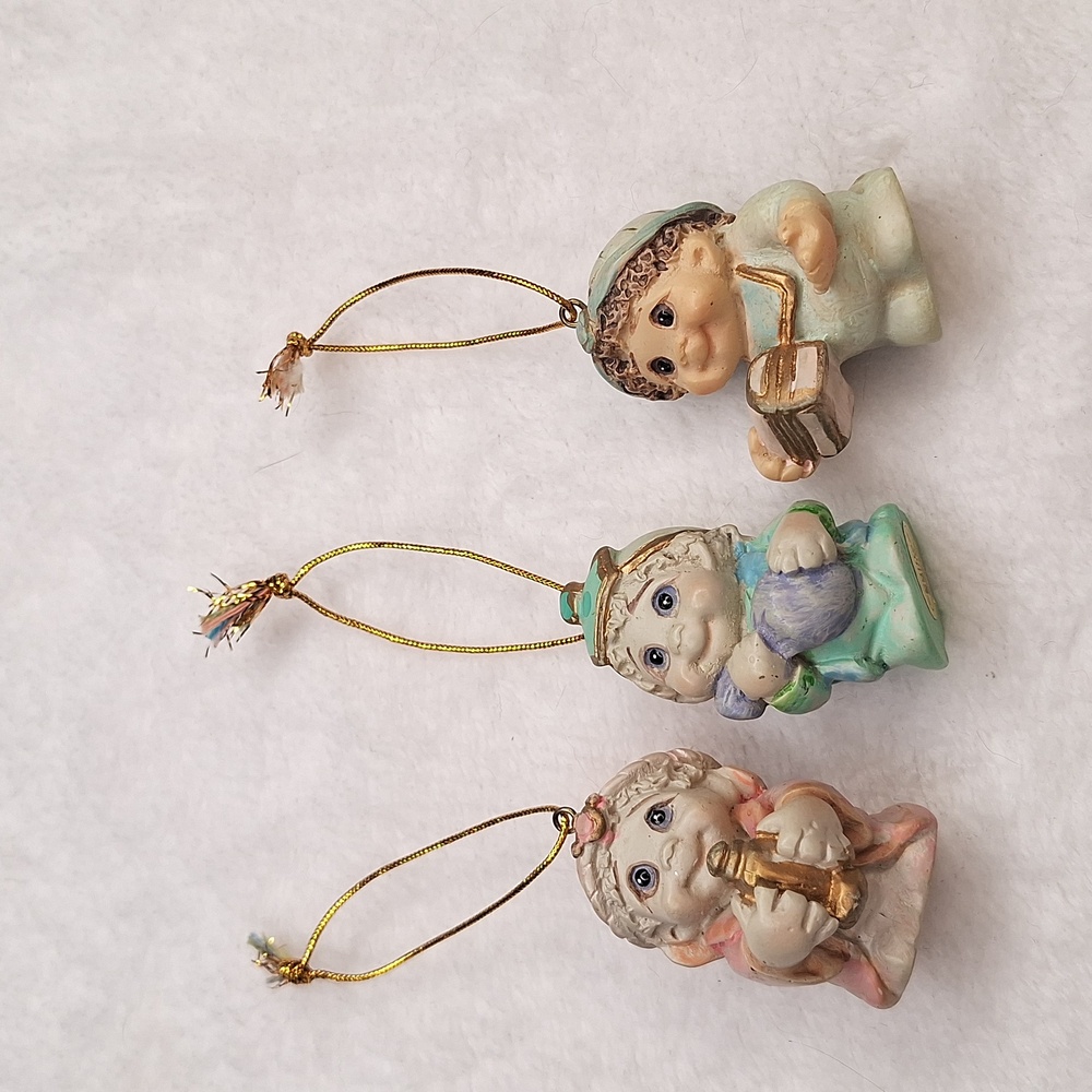 Dreamsicles 2001 Nativity Ornamenta set of 3